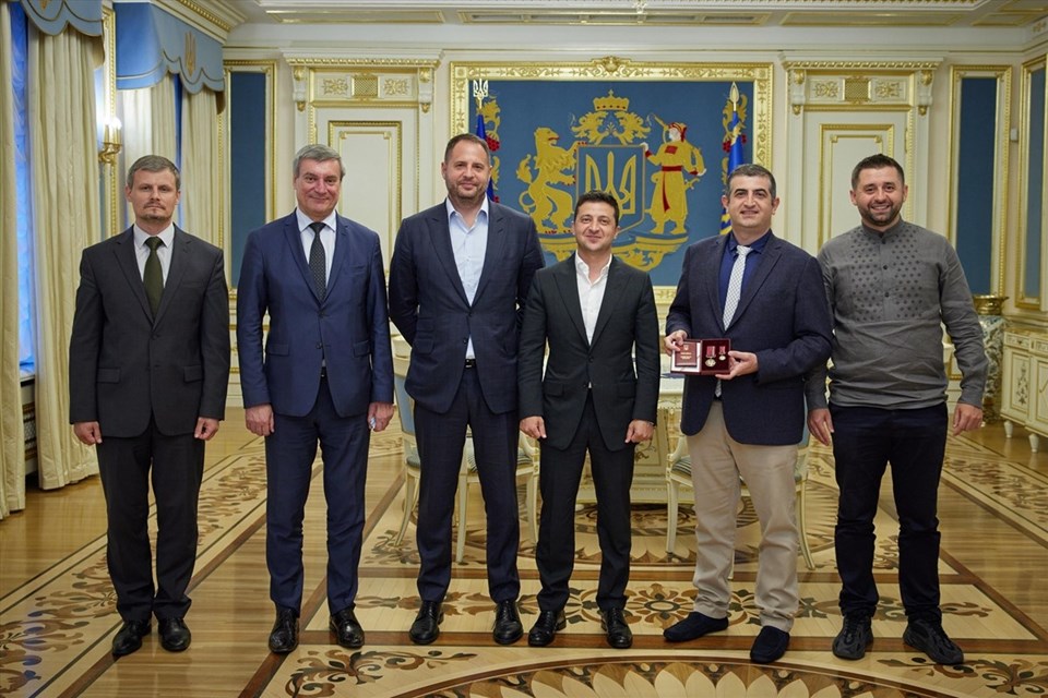 Ukrayna'dan Baykar Genel Müdürü Bayraktar'a devlet nişanı - 1