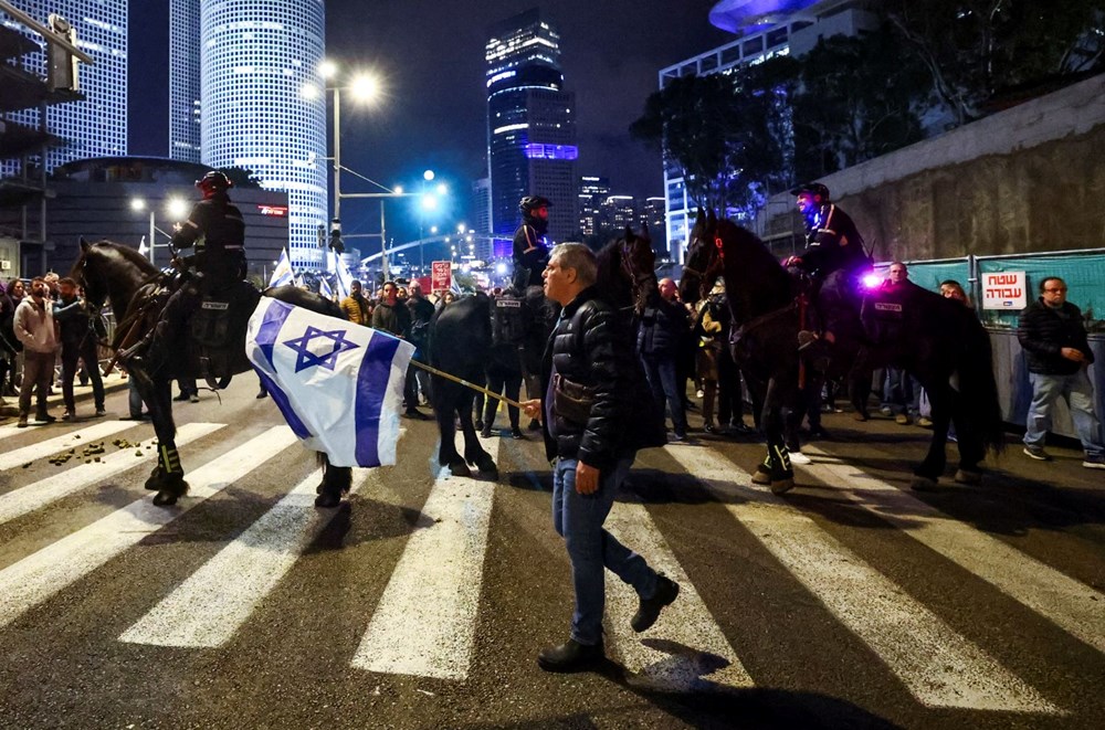 İsrail bir kez daha sokaklarda: Halk Netanyahu'yu istemiyor - 5