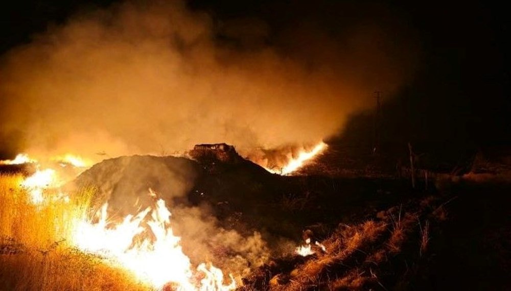 Şırnak'taki anız yangını yeniden başladı | 7 köyü etkiledi - 3