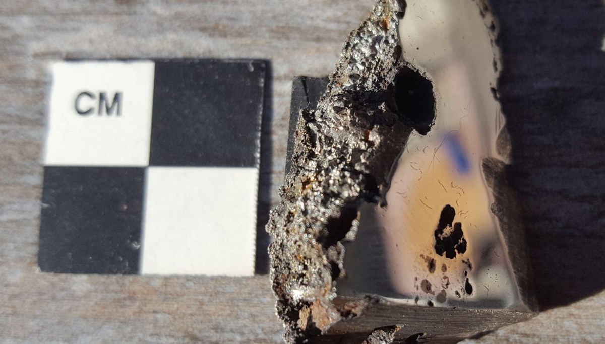 Dünya'ya çarpan göktaşında yeryüzünde bulunmayan iki mineral keşfedildi