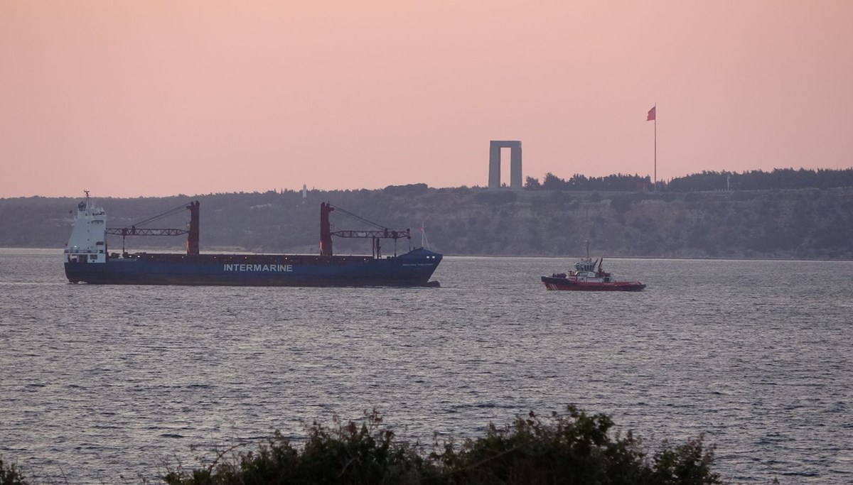 Yük gemisinde yangın çıktı