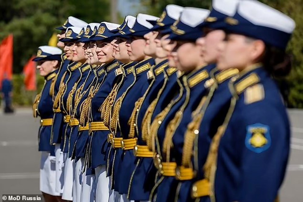 Putin'in 'Ölüm Melekleri': Yeni mezun kadın pilotlar Rus hava kuvvetlerine katıldı - 3