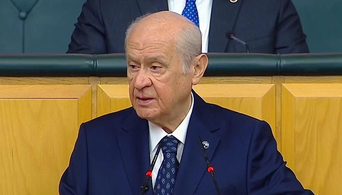 Bahçeli'den Cemil Çiçek'e yüzde 50+1 tepkisi