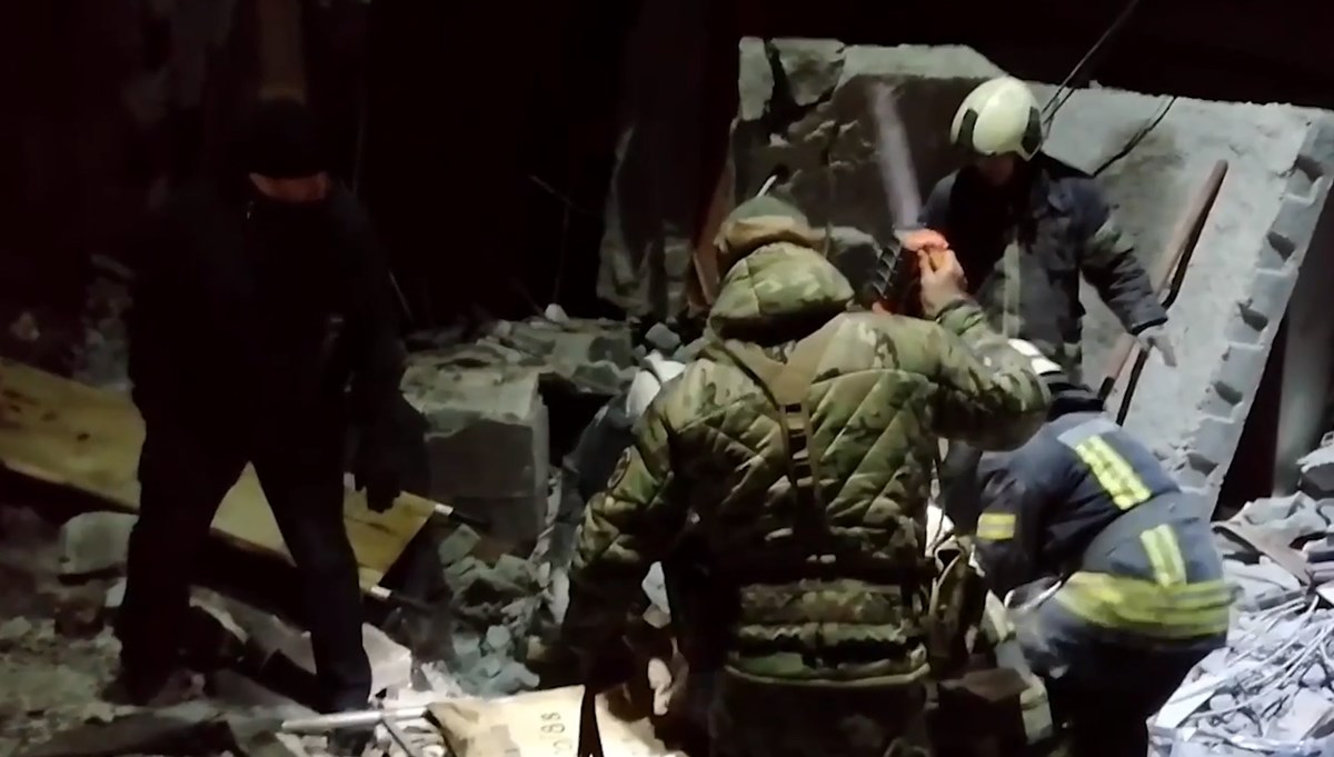 Ukrayna'dan Lısıçansk'a saldırı: Çok sayıda ölü var Ukrayna'dan Lısıçansk'a saldırı: Çok sayıda ölü var