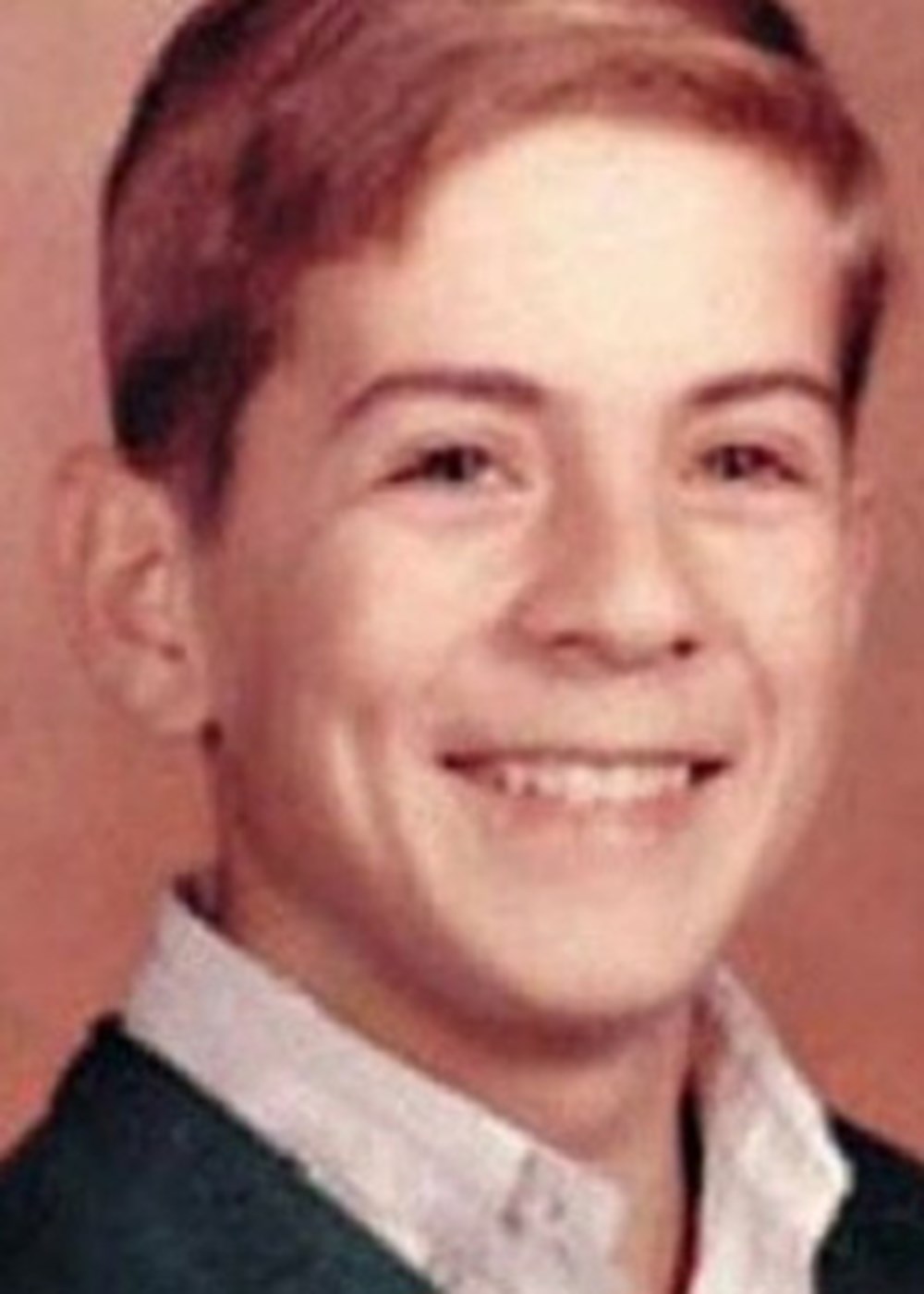 Cenk Eren'den Ajda Pekkan paylaşımı: Ben yaşlandım o hala genç (Ünlülerin çocukluk ve gençlik halleri) - 664