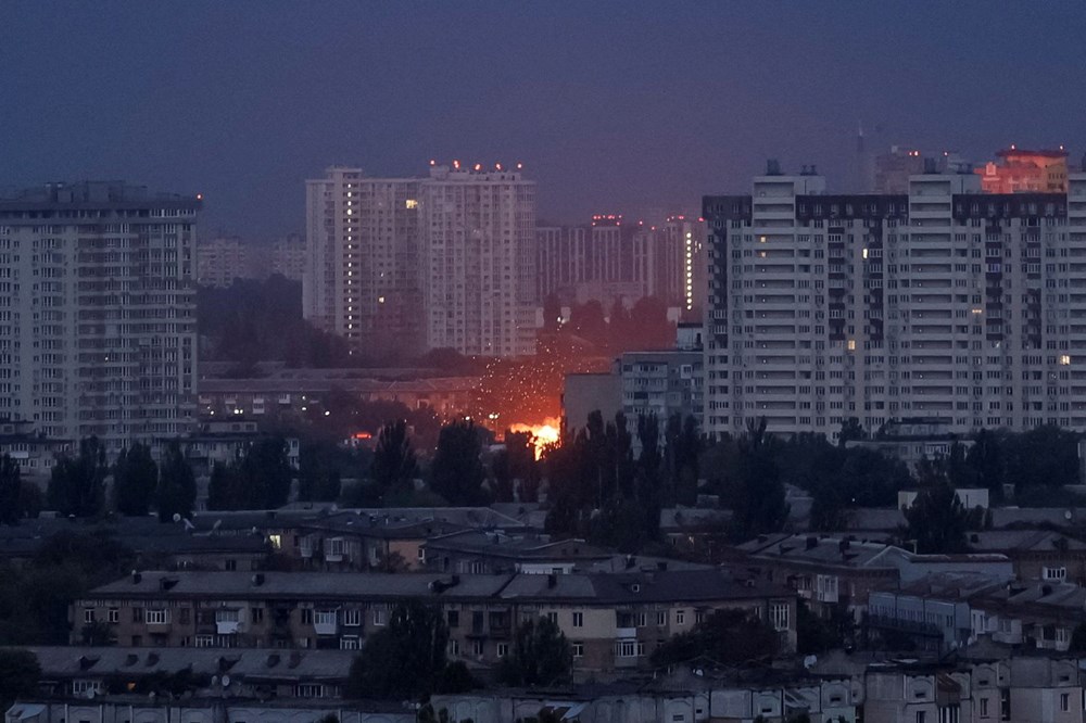 Savaşın en büyük saldırısı: Kiev'e bombalar yağdı, Polonya jetleri havalandı - 4