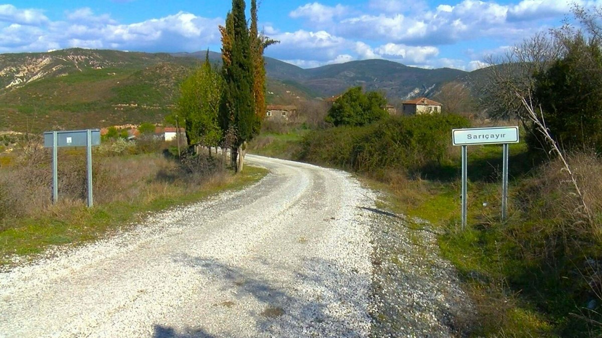 Akraba muhtarlar arasında seçim rekabeti: 