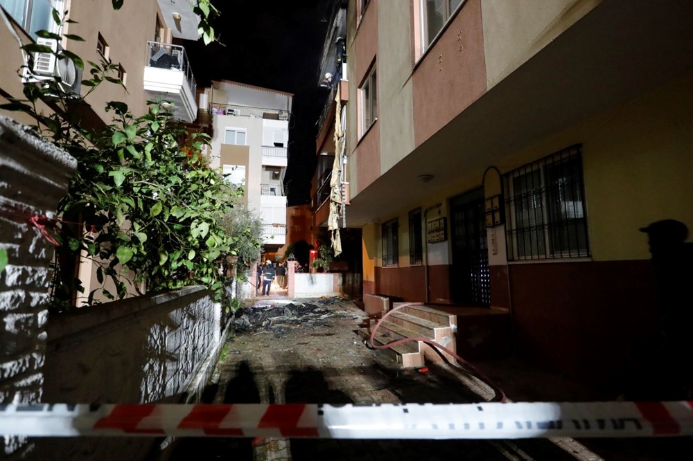 Balkona stoklanan telefonu bataryaları bomba gibi patladı: Mahalleli panikle sokağa döküldü - 11