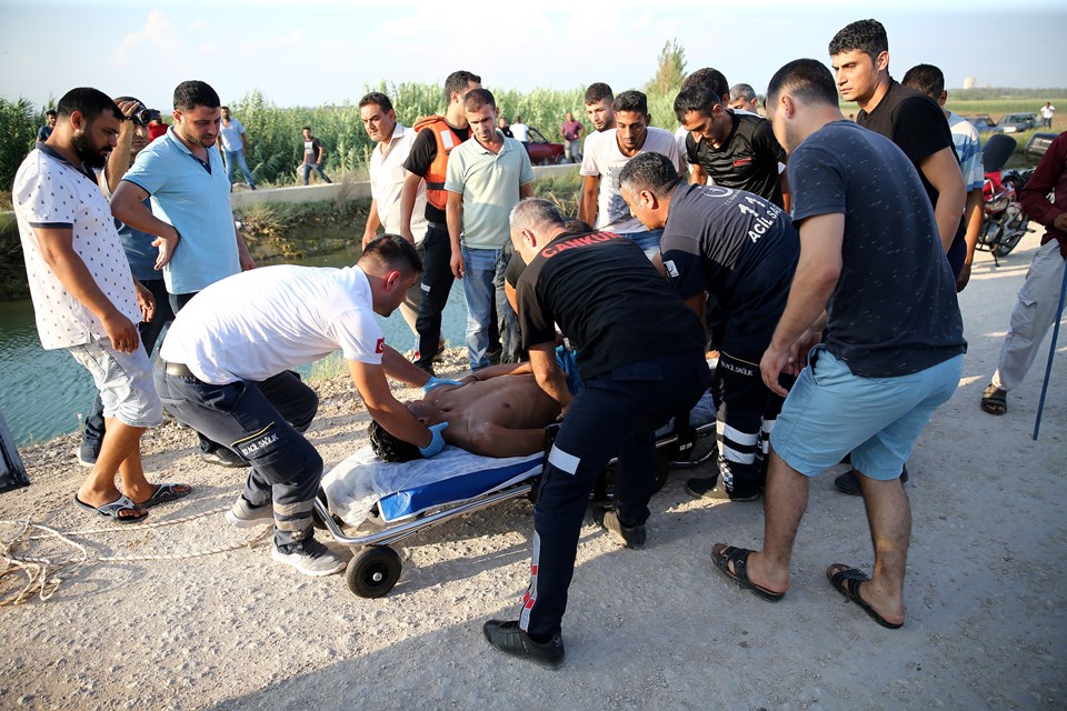 Adana'da sulama kanalına giren genç hayatını kaybetti - 2