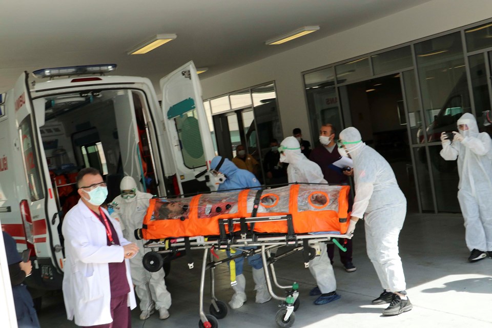 İsveç'teki Covid-19 hastası Emrullah Gülüşken Türkiye'ye getirildi - 3