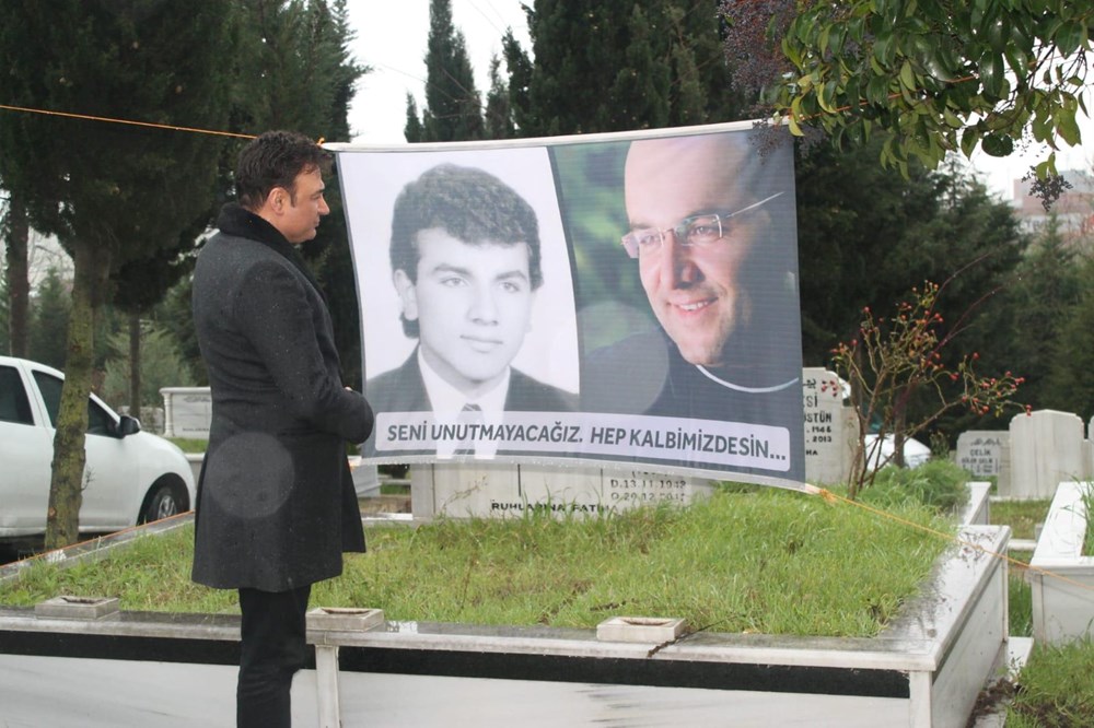 Kıvırcık Ali vefatının 12. yılında anılıyor Kıvırcık Ali ne zaman öldü