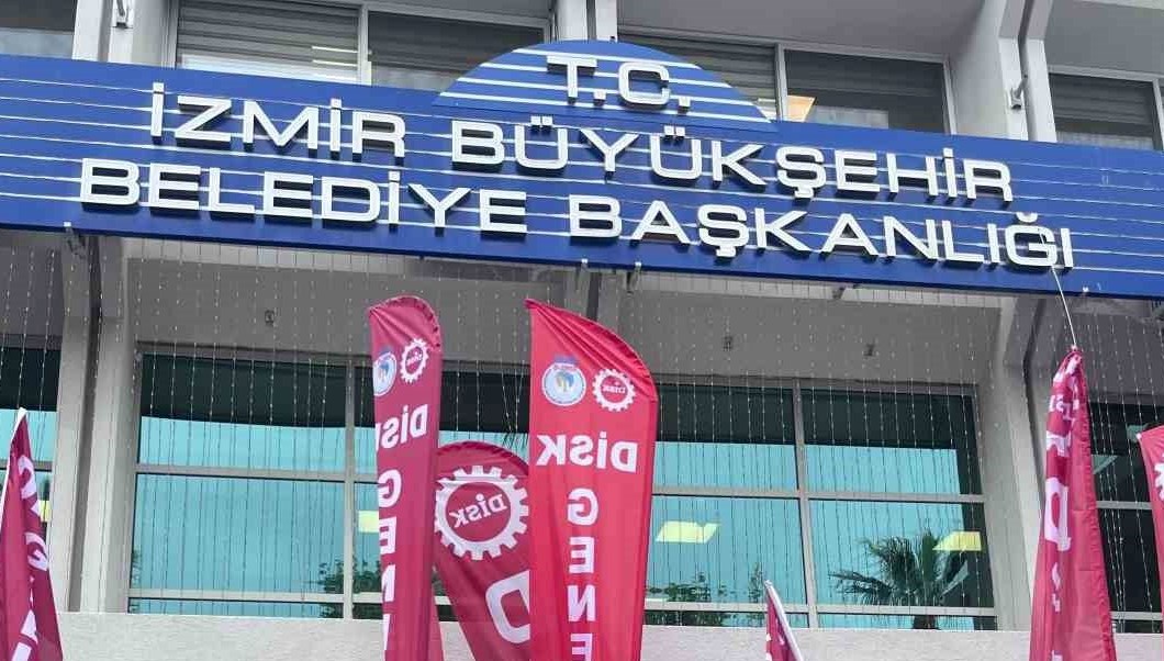 İzmir'de 23 bin işçi greve başladı