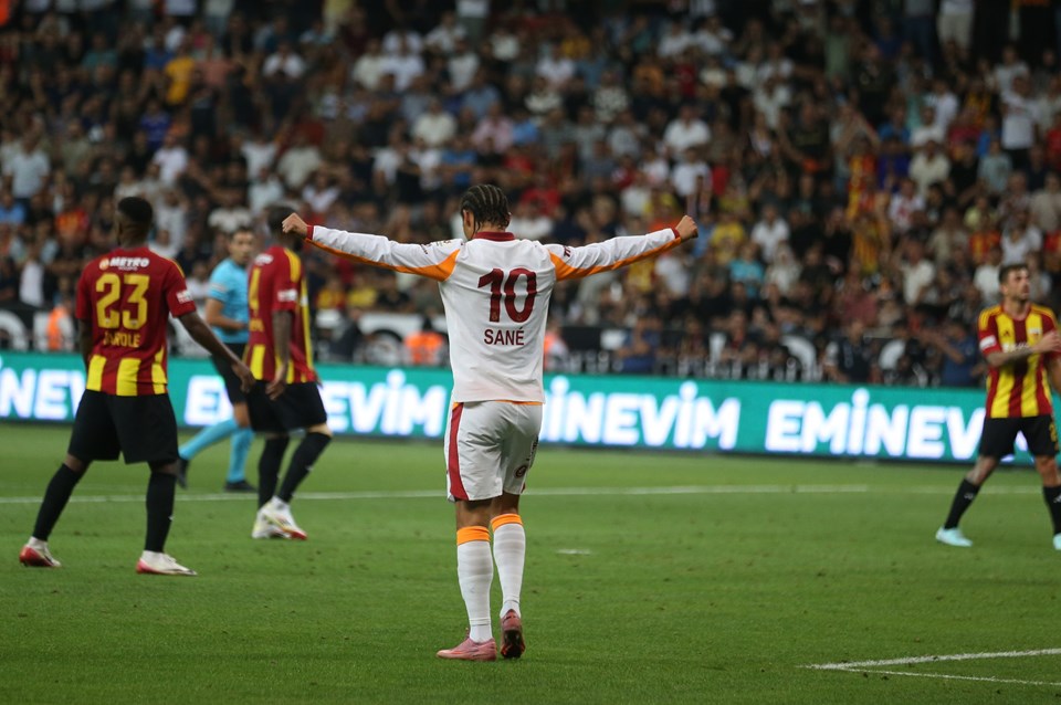 Galatasaray 4 attı, ilkler de beraberinde geldi: Tam 2 yıl sonra gerçekleşti - 3