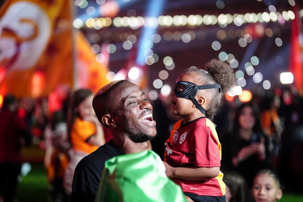 Galatasaray'ın tarihi teklifine rağmen pes etmiyorlar: Victor Osimhen için son dakika gelişmesi - 4