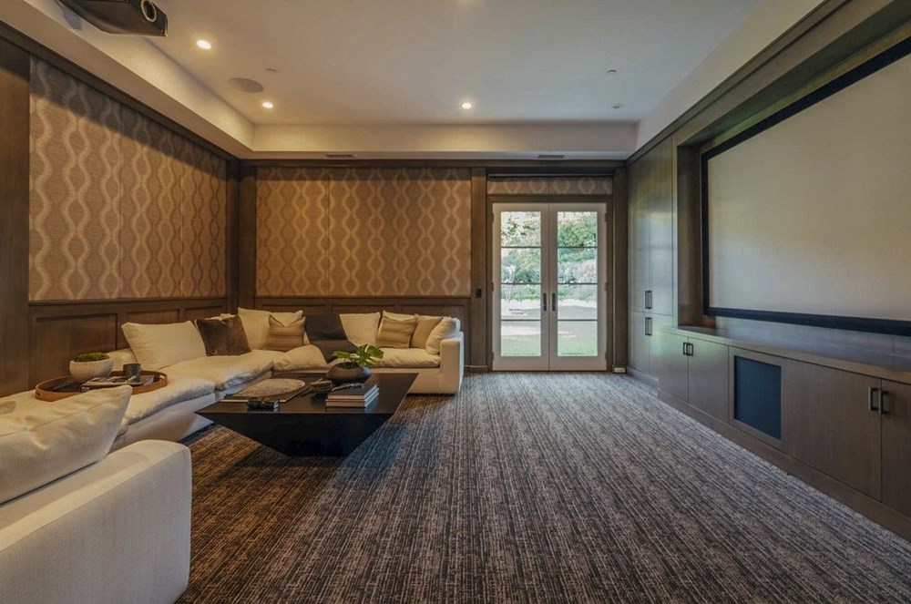 Madonna, The Weeknd'in evini 19,3 milyon dolara satın aldı 24