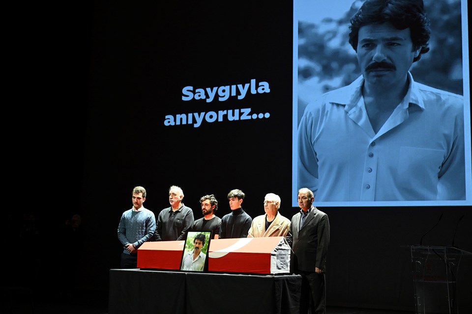 Ahmet Selçuk İlkan'ın Ferdi Tayfur anısı: Gülhane konserinde bu kadar büyük kalabalık beklemiyordu - 1