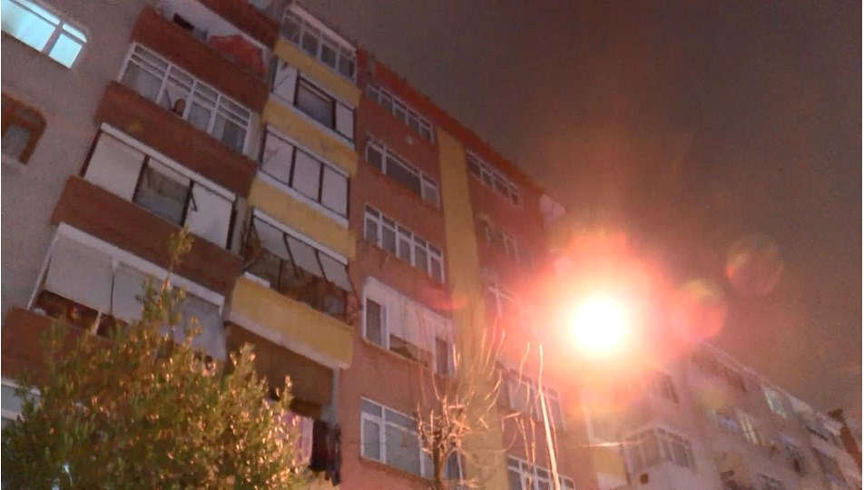İstanbul Bahçelievler'de 7 katlı bina boşaltıldı