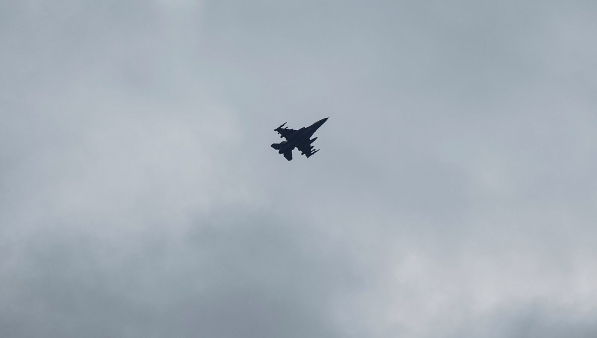 Rusya'dan saldırı: Ukraynalı F-16 pilotu öldü