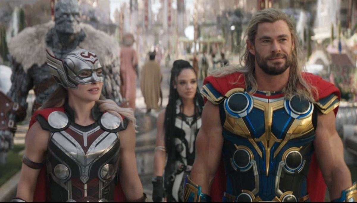 Thor: Aşk ve Gök Gürültüsü gişede lider (8-10 Temmuz 2022 ABD gişe rakamları)