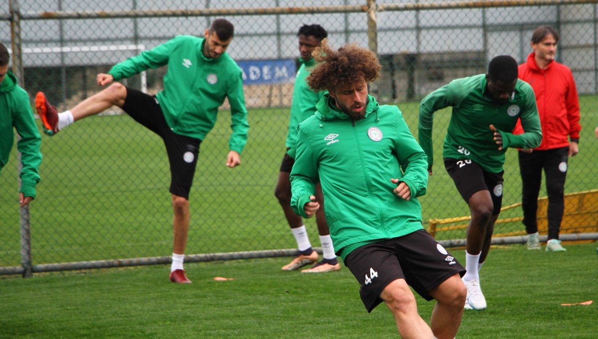 Süper Lig'in yeni ekibi Çaykur Rizespor'da 11 ayrılık Süper Lig'in yeni ekibi Çaykur Rizespor'da 11 ayrılık