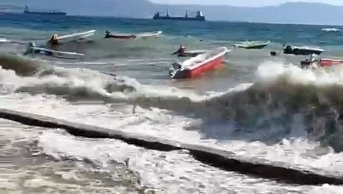 Bursa'da şiddetli rüzgar etkili oldu