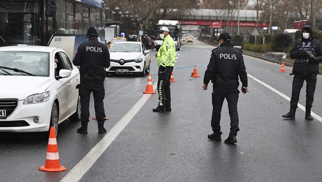 İçişleri Bakanlığı'ndan 'hafta sonu sokağa çıkma yasağı ...
