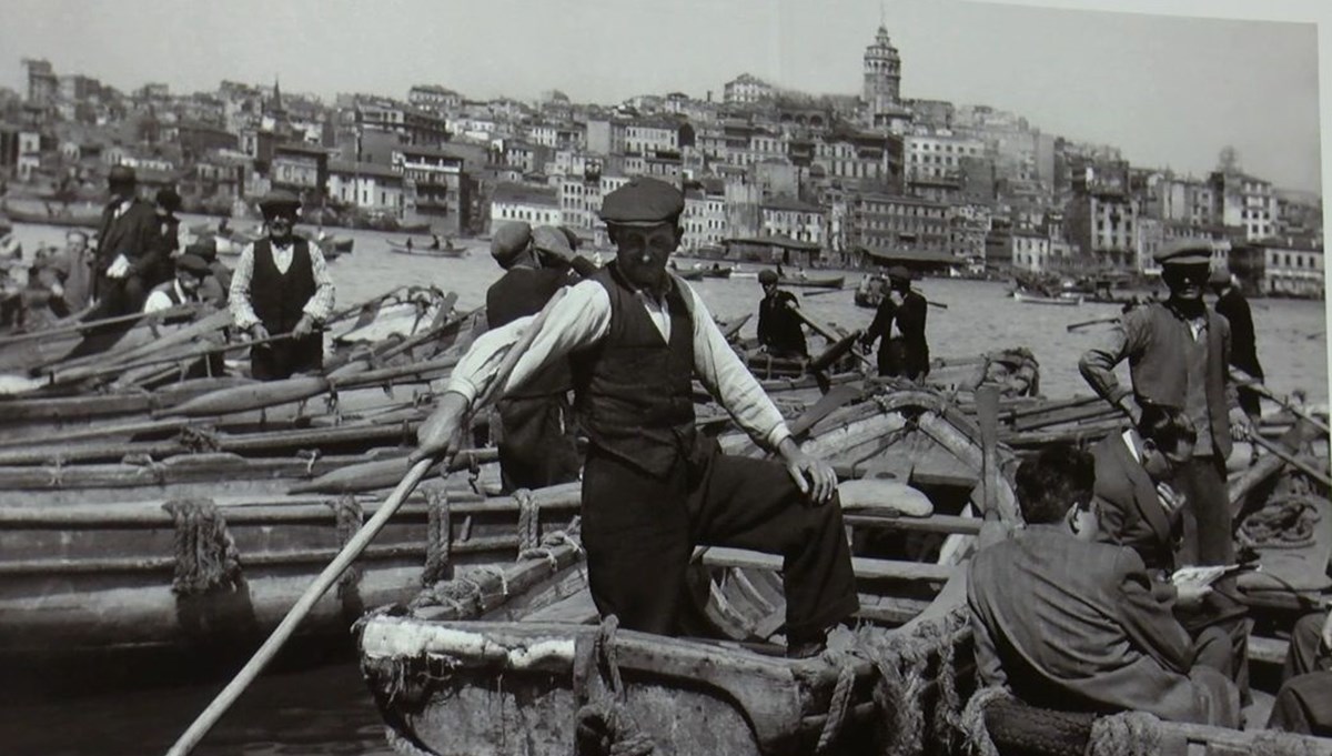 Galata Kulesi'nde Ara Güler Fotoğraf Sergisi açıldı
