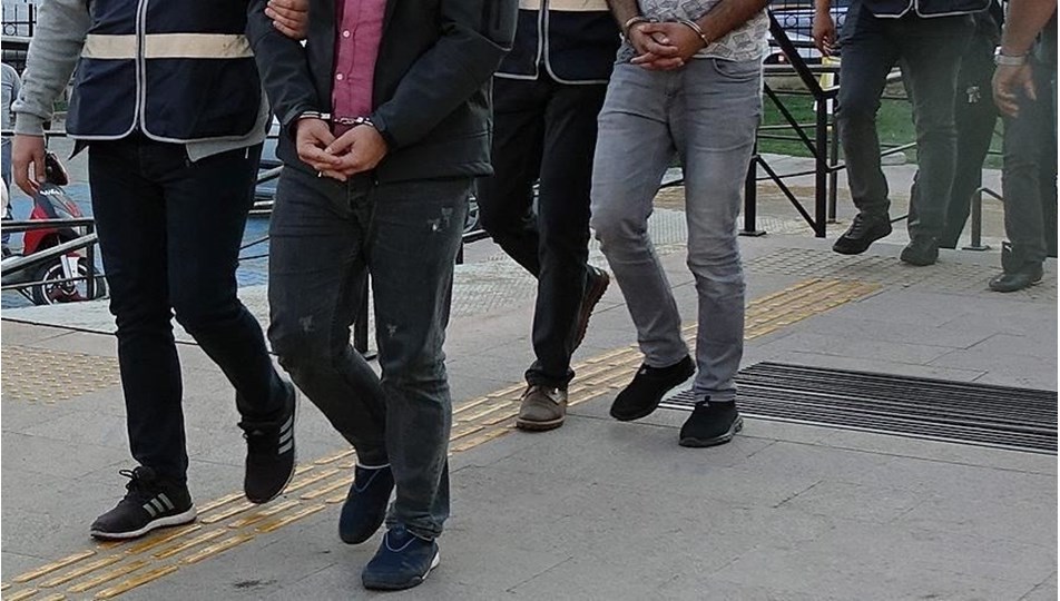 Komiser Yardımcılığına Geçiş Sınavına Yönelik Fetö Soruşturmasında 467 Şüpheli Hakkında Gözaltı Kararı Verildi 2 gözaltı.jpg