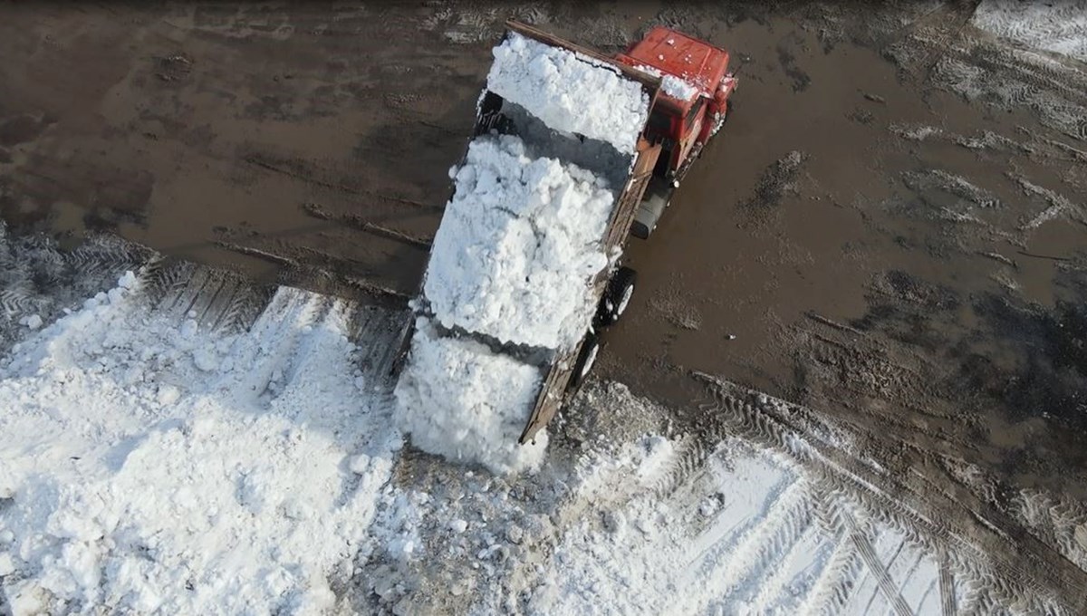 Rekor kırılmıştı: Kar kütleleri şehir dışına taşınıyor