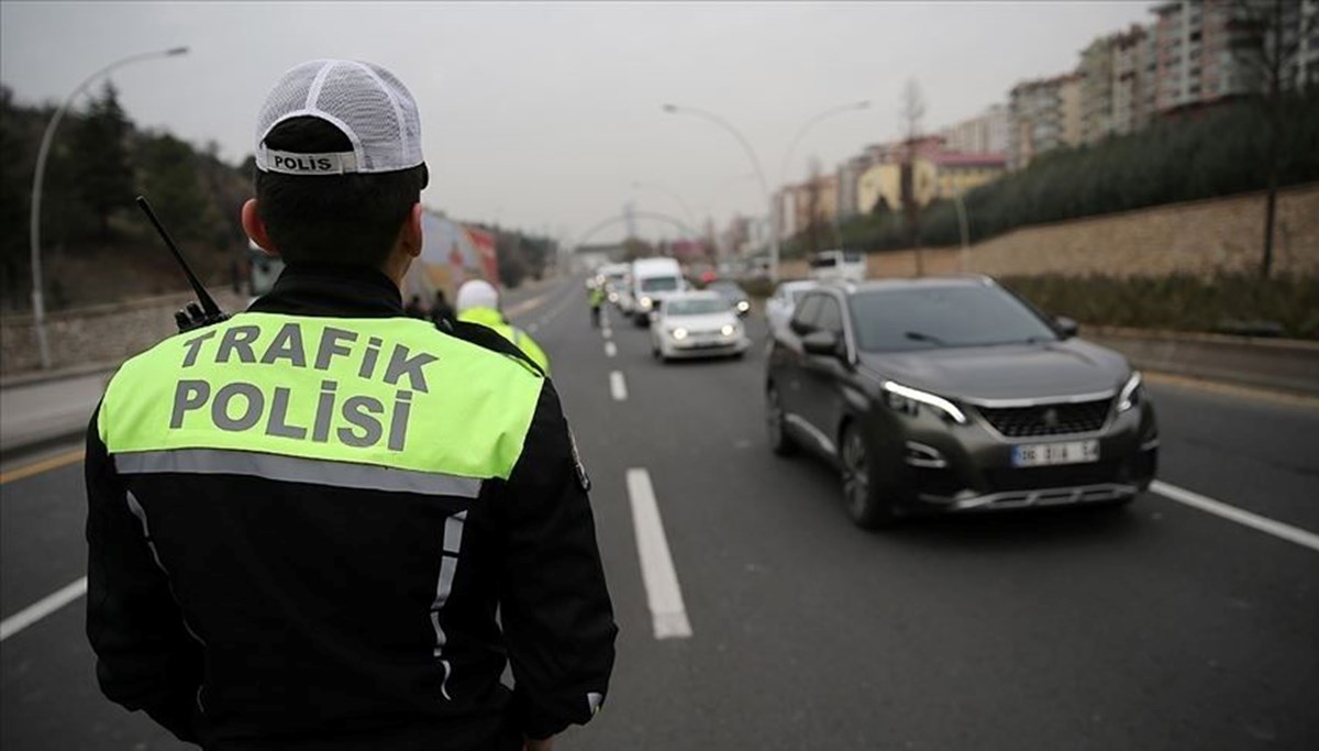 19 Mayıs'ta Ankara'da bazı yollar trafiğe kapatılacak 19 Mayıs'ta Ankara'da bazı yollar trafiğe kapatılacak