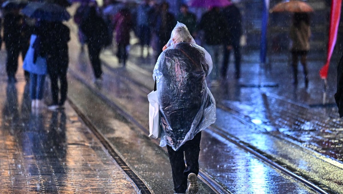 Meteorolojiden kuvvetli yağış uyarısı Meteorolojiden kuvvetli yağış uyarısı