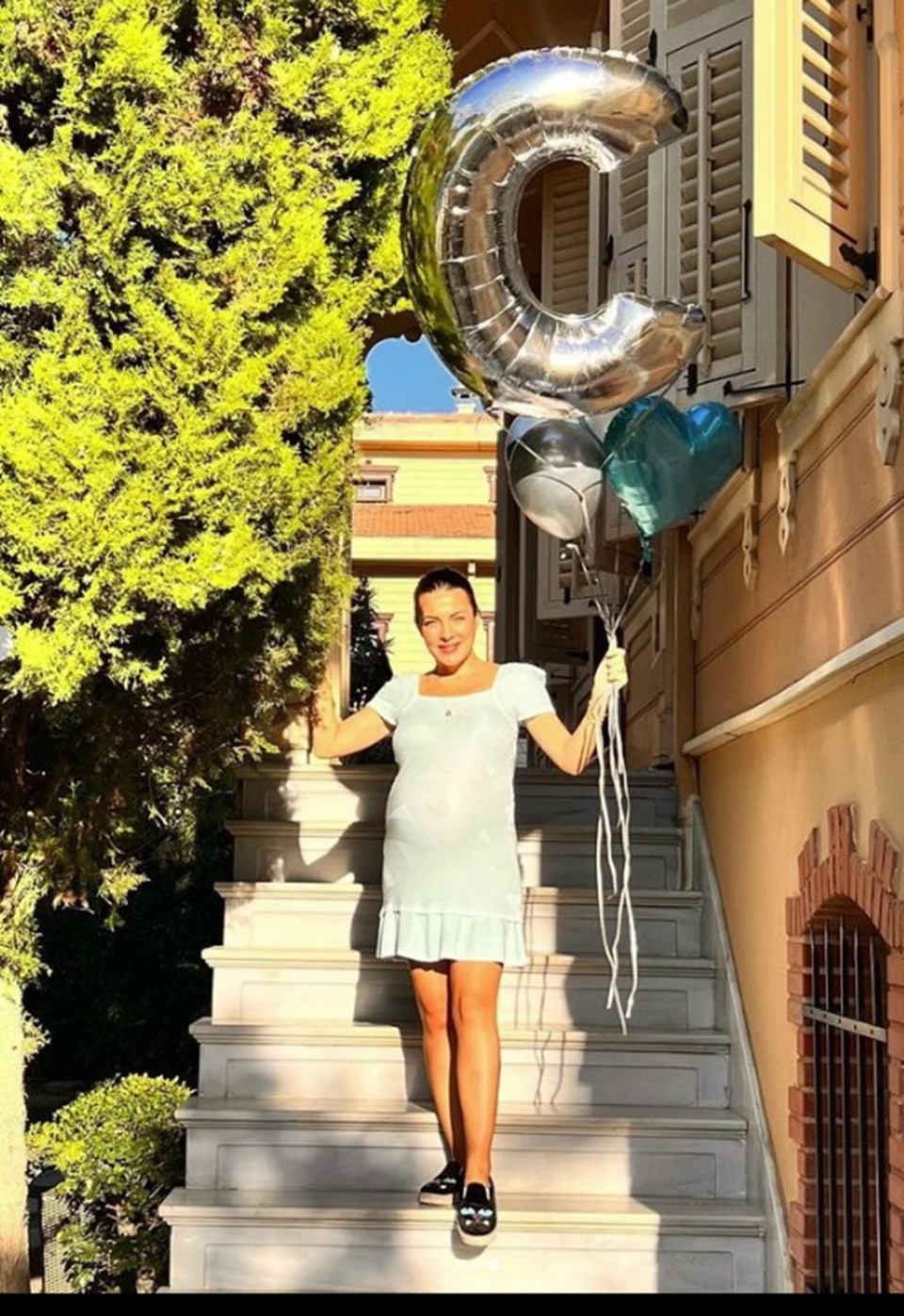 Burcu Kara bebeğinin adını paylaştı - 2