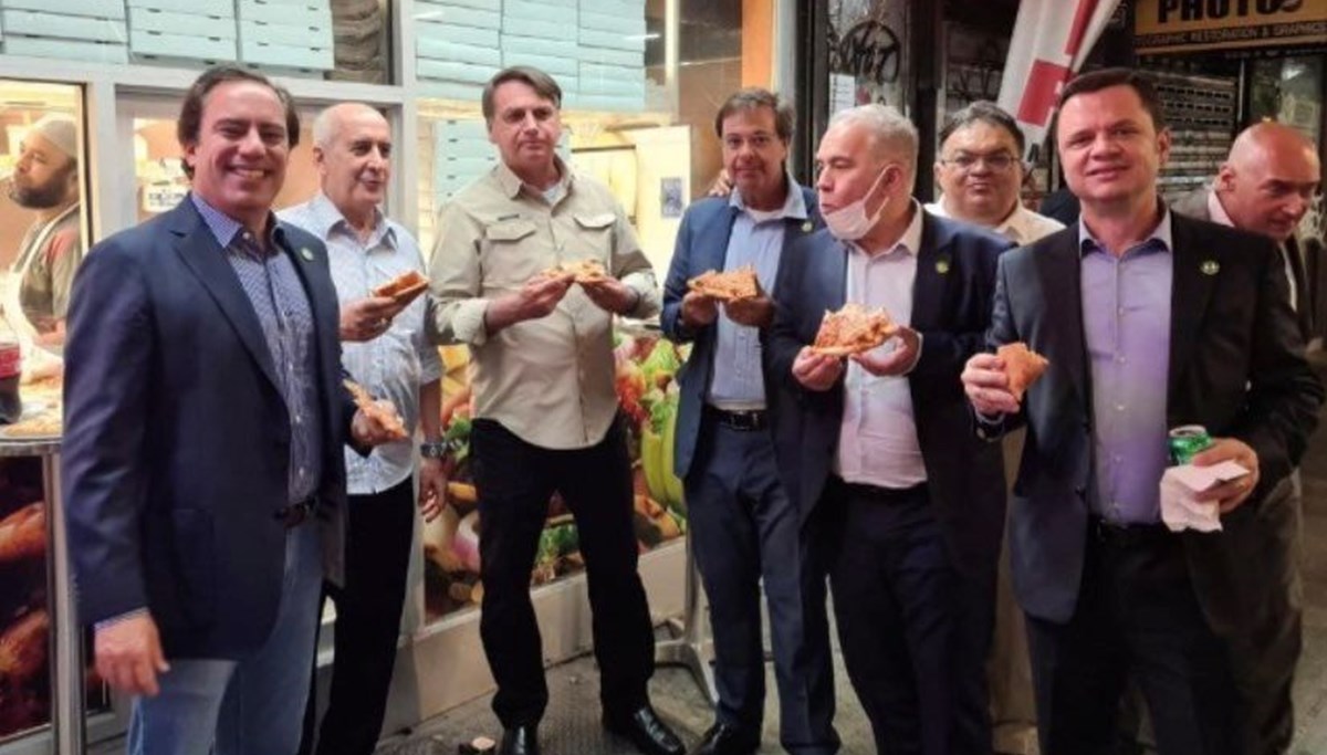 Brezilya Devlet Başkanı Jair Bolsonaro, New York'ta pizzacıya alınmadı