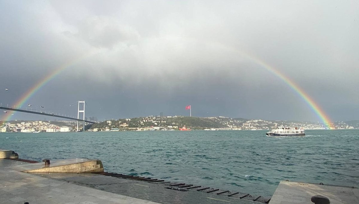 İstanbul'da gökkuşağı sürprizi