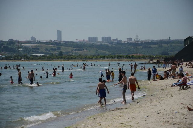 Istanbul Da Denize Girilecek Yerler Istanbul Un En Iyi Plajlari Ntv