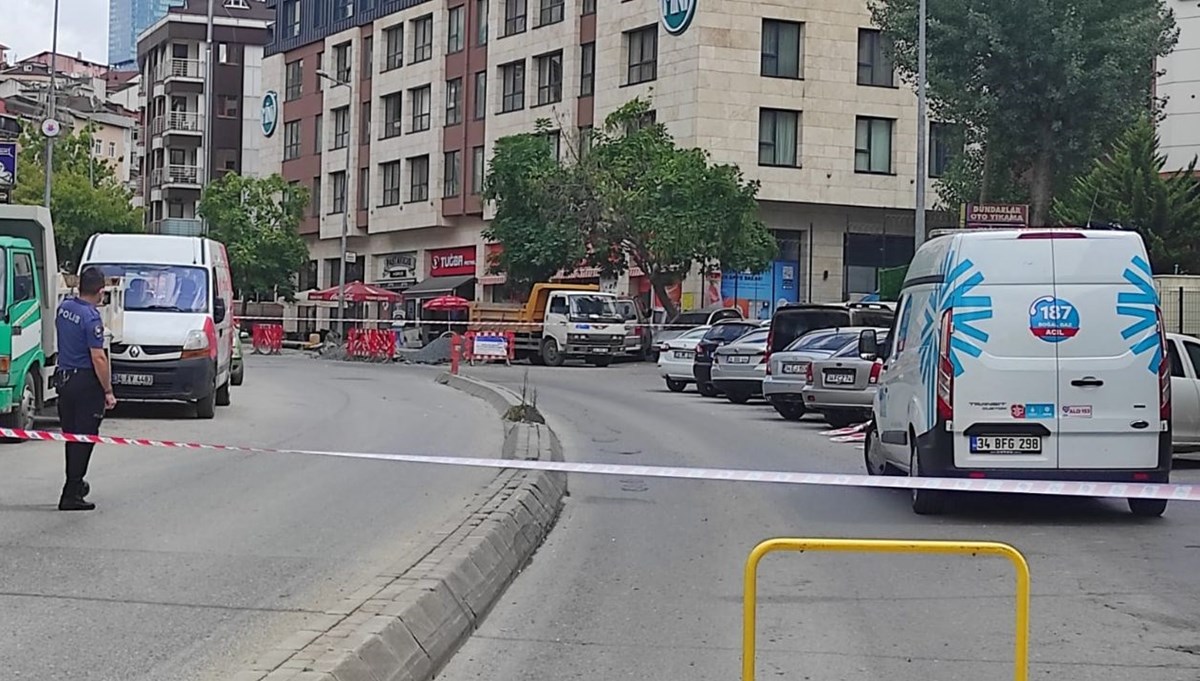 Şişli'de doğalgaz borusu patladı: Cadde trafiğe kapatıldı