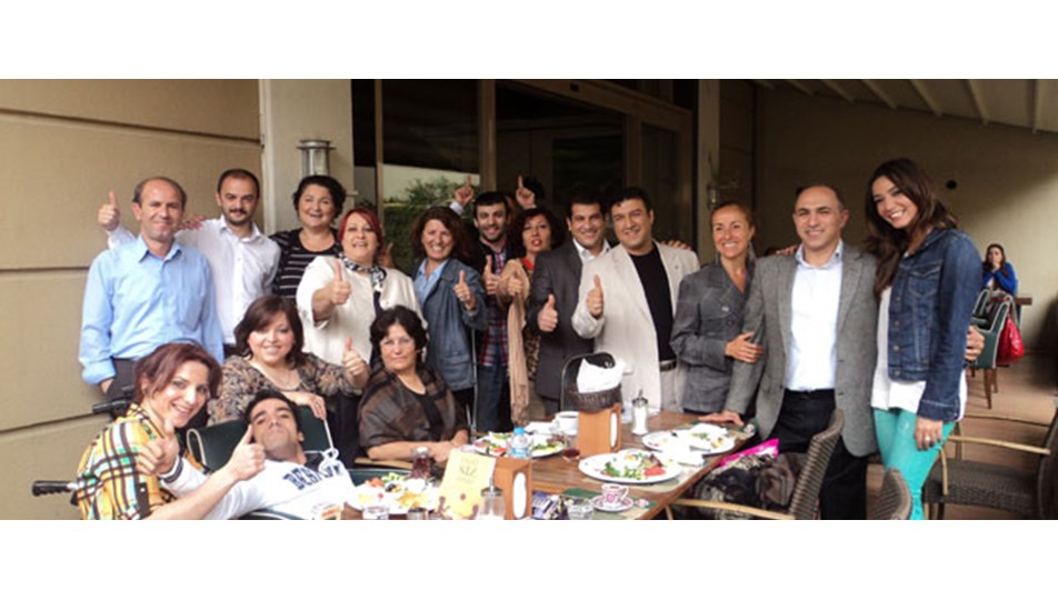 Dogus Grubu Calisanlarindan Anlamli Destek Magazin Haberleri Ntv