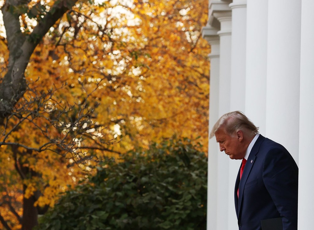 Seçim sonrası konuşan Donald Trump'ın sözlerinden çok saçları dikkat çekti: 10 günde yaşlanmış - 4