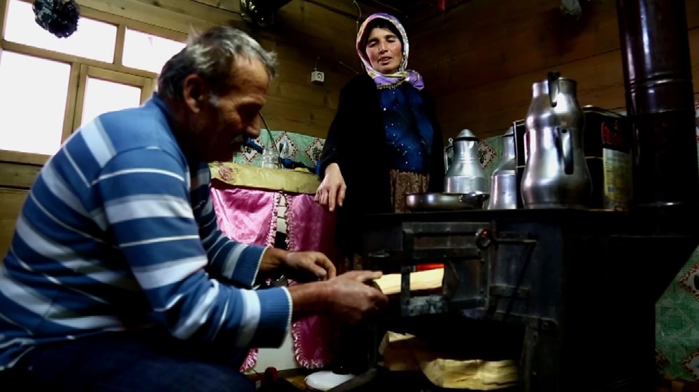 Artvin'deki 2 bin rakımlı Maden Köyü'nde kışı böyle geçiriyorlar - 6