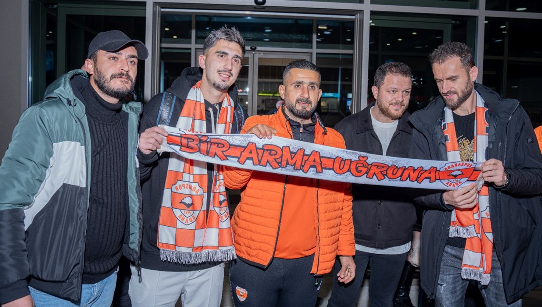 Adanaspor'un iki yeni transferi kente geldi