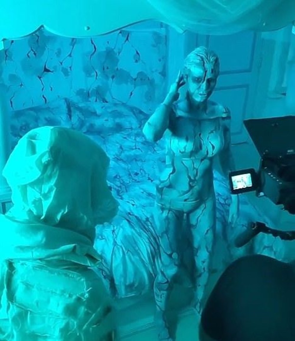 Heidi Klum Cadılar Bayramı'nda ailesiyle evde korku filmi çekti - 12