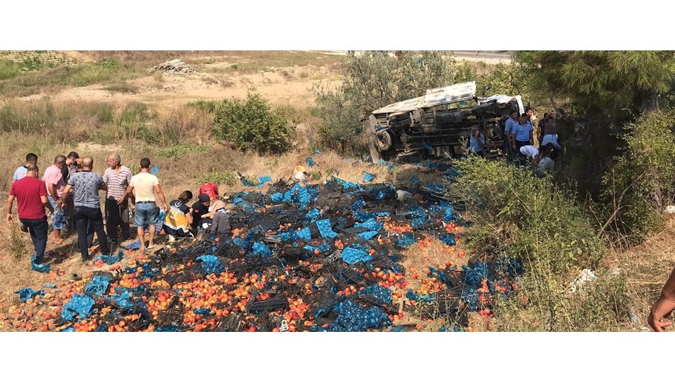 Mersin'de feci kaza: 4 ölü, 8 yaralı