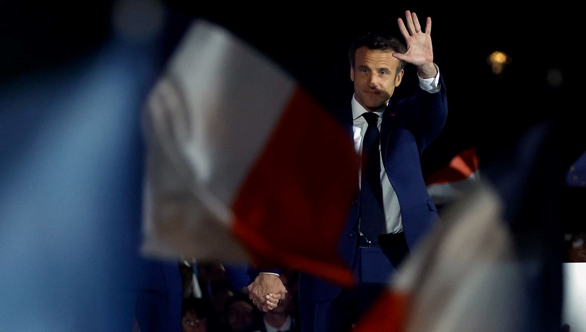 Fransa'da seçimin galibi Macron