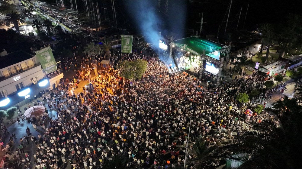 Bodrum’da şampiyonluk coşkusu: Binlerce taraftar kenti yeşil-beyaza bürüdü - 10