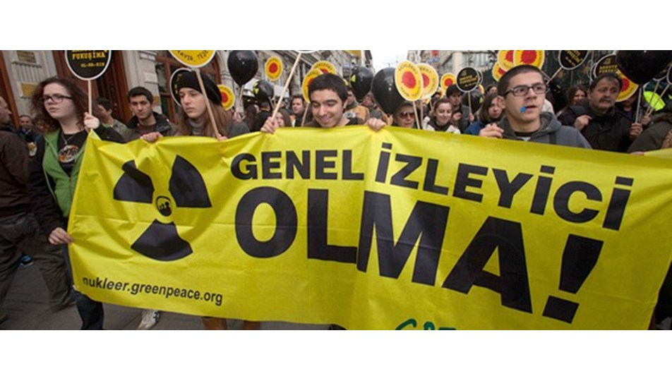 "İzleyici olma"