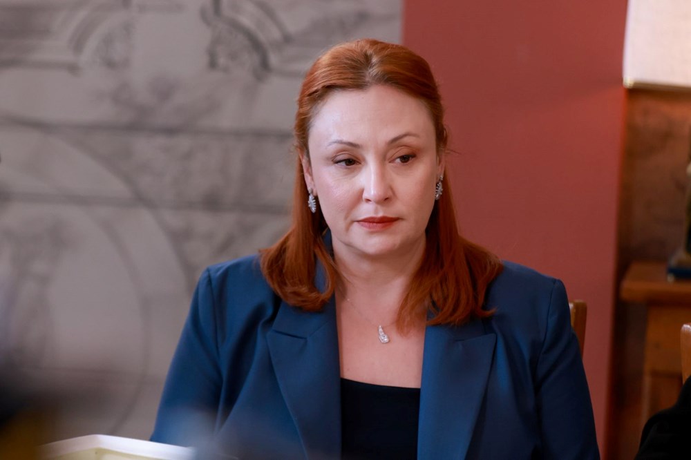 Yalı Çapkını'nda Şok Nikah: Seyran ve Ferit'in Sürpriz Evliliğine Karam Engeli! 75 H6zL CDE3EaDUsgdXJ4DZQ