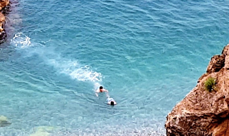Antalya'da denizde kelepçeli ölüm oyunu - 2