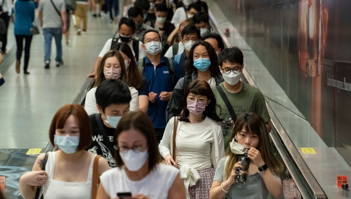 Hong Kong'da gÃ¼nlÃ¼k vaka sayÄ±sÄ± 10 bine dayandÄ±