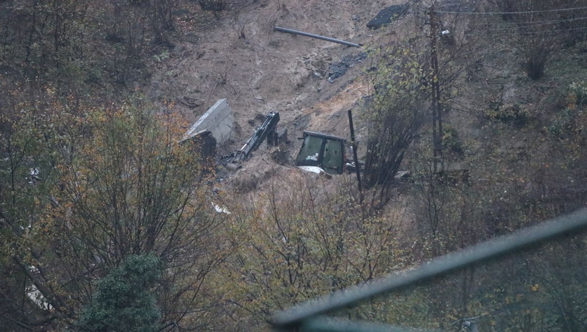 Zonguldak'ta heyelan nedeniyle iki kişi kayıp: Arama çalışmaları yeniden başladı