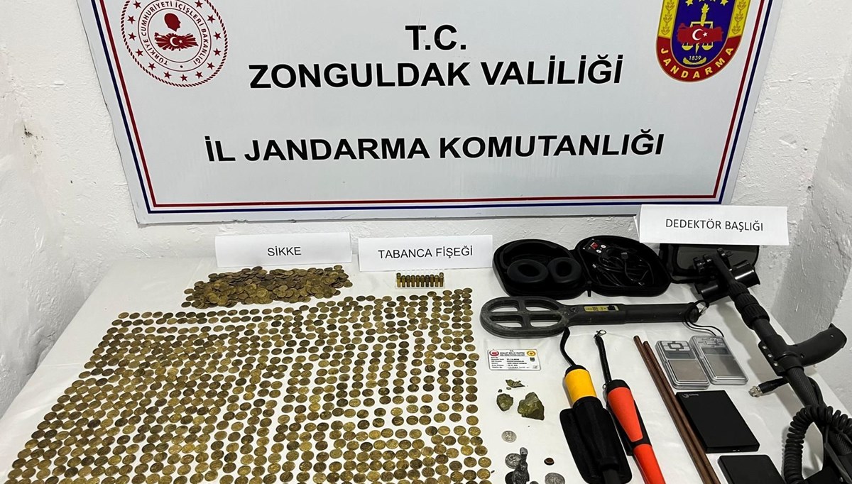 Tarihi eser operasyonu: Binden fazla sikke ele geçirildi